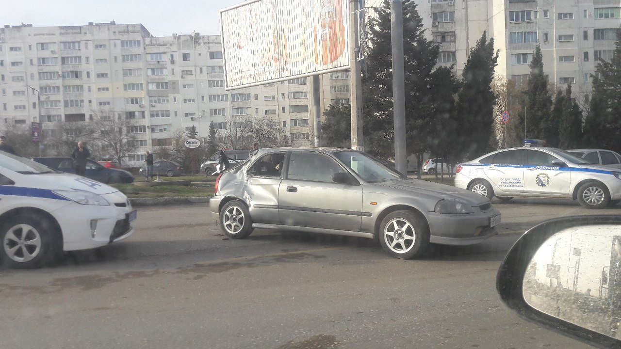 В Севастополе насмерть сбили пешехода В Севастополе насмерть сбили пешехода (1)