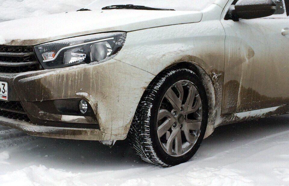 Lada Vesta Sport заснята фотошпионами в суровых условиях Сургута