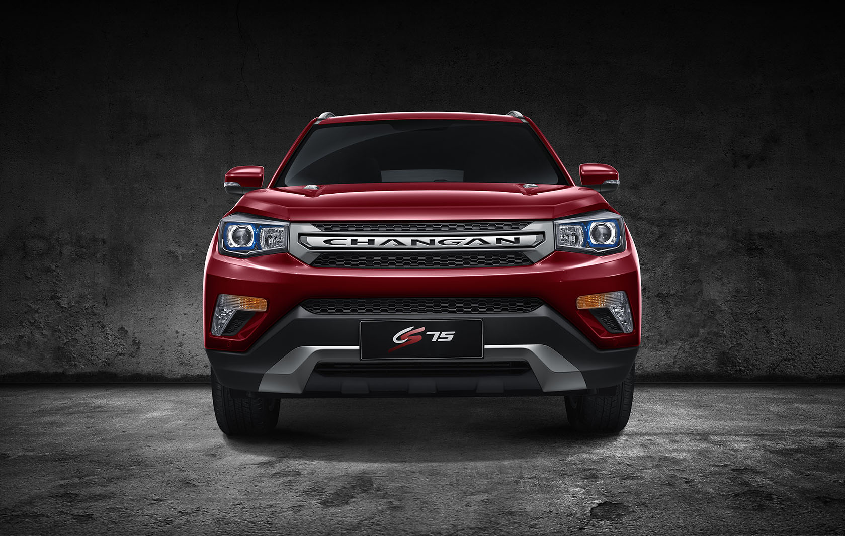 Changan подтвердил начало сборки кроссовера CS75 в России Changan CS75 red