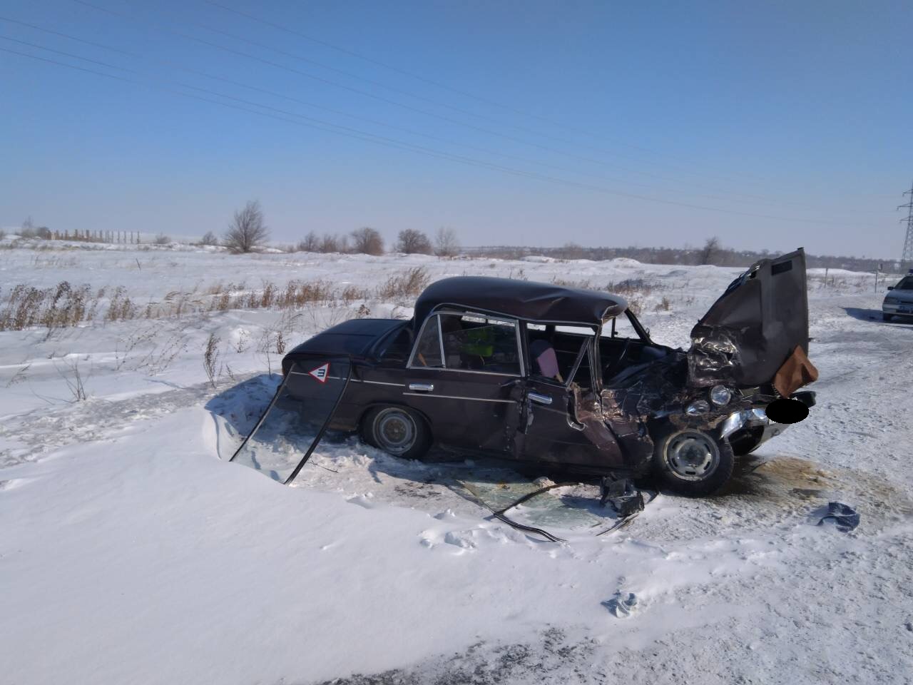 Пассажир ВАЗа погиб в ДТП с грузовиком в Орске Пассажир ВАЗа погиб в ДТП с грузовиком в Орске (1)