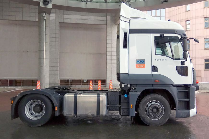 Ford Cargo 2