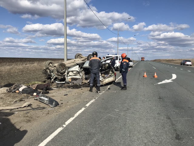 Два человека погибли в ДТП в Воскресенском районе Саратовской области Два человека погибли в ДТП в Воскресенском районе Саратовской области (2)
