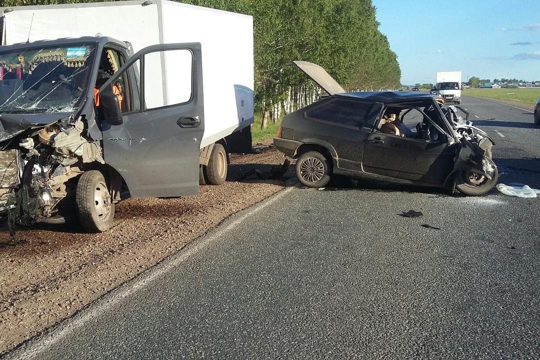 Два человека погибли в ДТП в Мелеузовском районе Башкирии Два человека погибли в ДТП в Мелеузовском районе Башкирии
