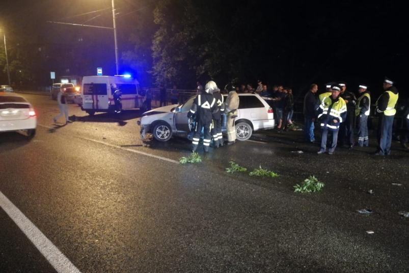 В ночном ДТП во Владивостоке погибли два человека В ночном ДТП во Владивостоке погибли два человека (2)