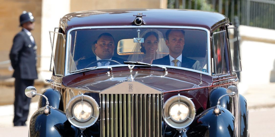Несколько Rolls-Royce королевской семьи продадут на аукционе в Британии Rolls-Royce The Phantom VI Limousin