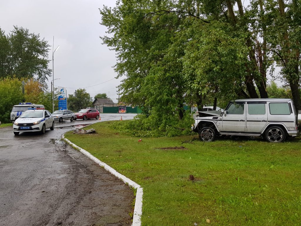 В Богдановиче  опрокинулся «Мерседес» - погиб пассажир