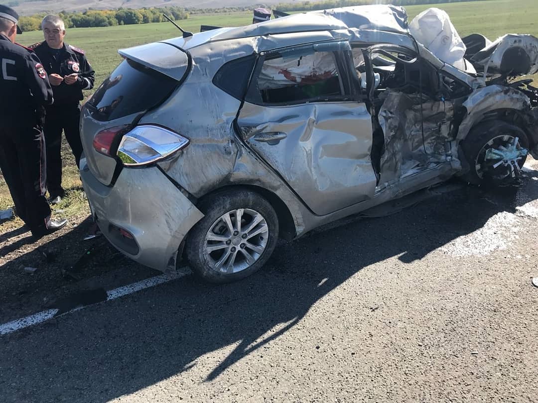 Два человека погибли в ДТП в Бавлинском районе Татарстана Два человека погибли в ДТП в Бавлинском районе Татарстана (3)