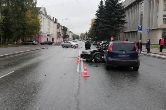 11-месячная девочка пострадала в ДТП в Йошкар-Оле 11-месячная девочка пострадала в ДТП в Йошкар-Оле (1)