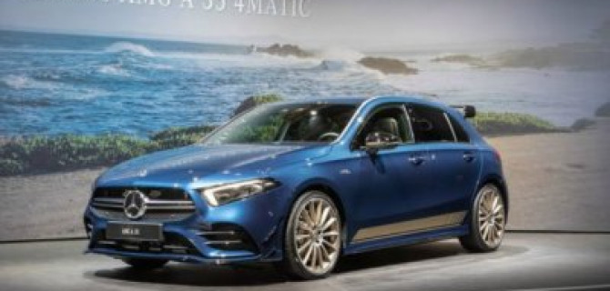 На Парижском автосалоне представлен новый Mercedes-AMG A35