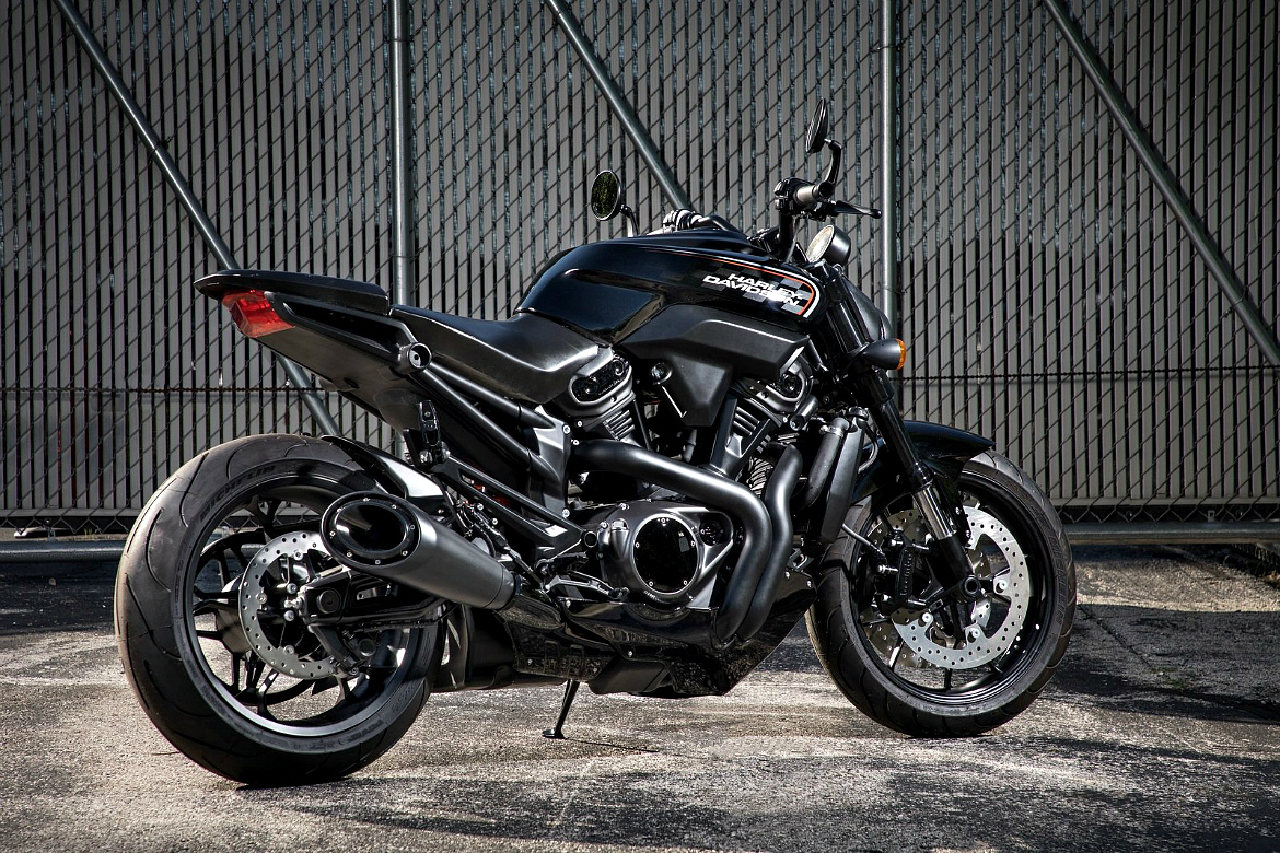 Harley Davidson: стритфайтер и прочие «наполеоновские планы» харли 2