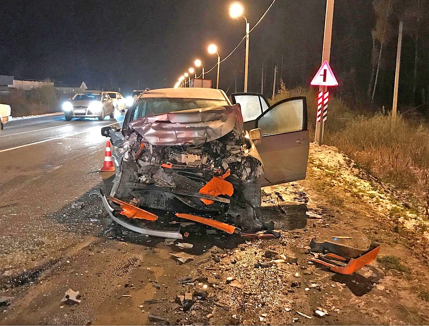 В ДТП с грузовиком под Тамбовом погиб человек В ДТП с грузовиком под Тамбовом погиб человек