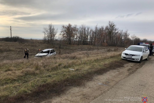 Три человека погибли в ДТП в Волгоградской области Три человека погибли в ДТП в Волгоградской области (1)