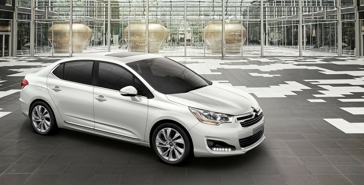 Citroen C4 седан