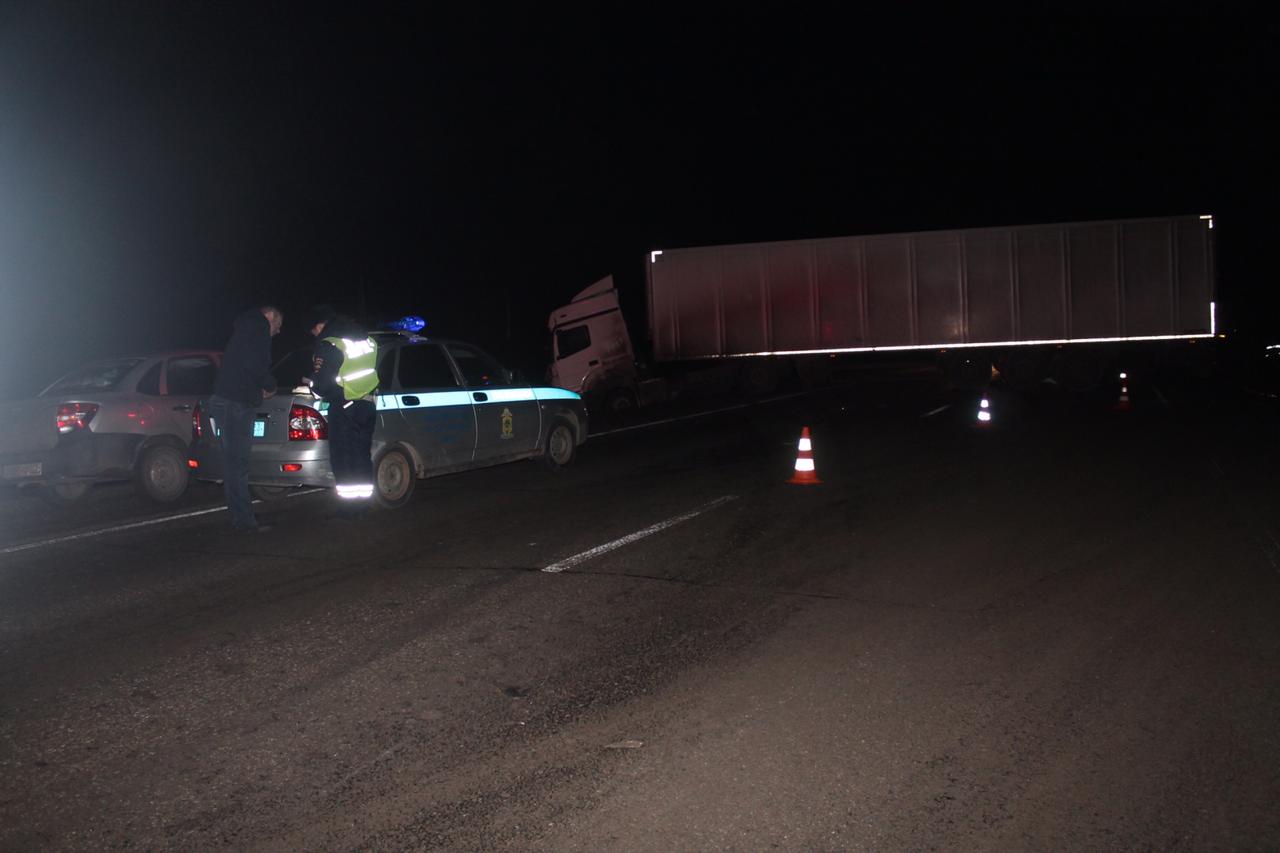 Женщина и двое детей погибли в ДТП на Кубани Женщина и двое детей погибли в ДТП на Кубани (3)