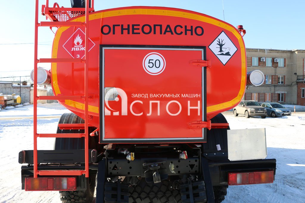 Автоцистерны для нефтепродуктов: технические характеристики, устройство и требования