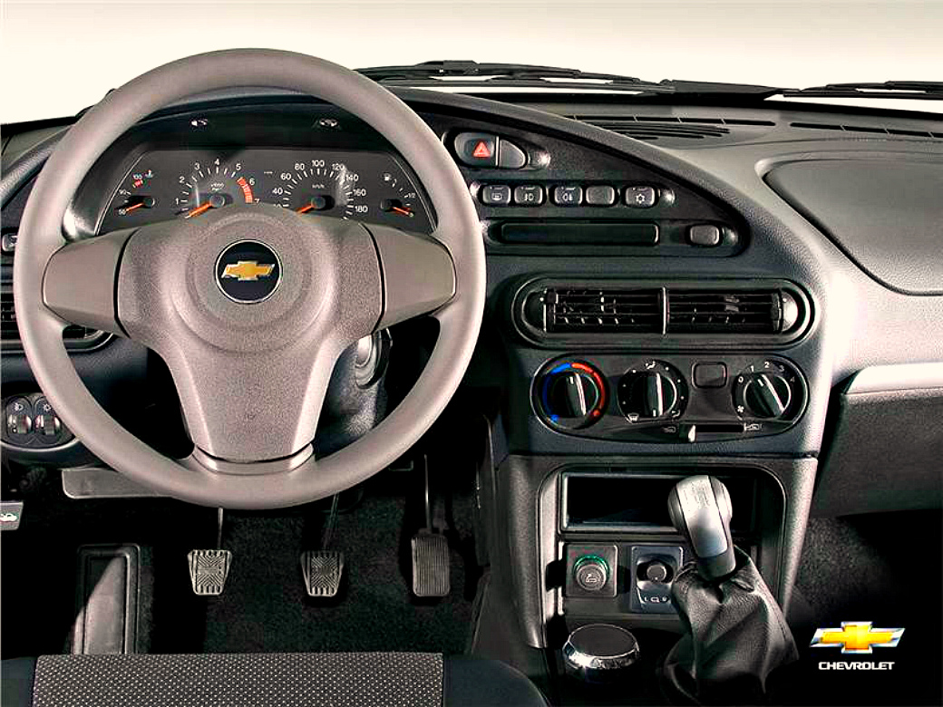 Chevrolet-Niva получила обновления шнива 2