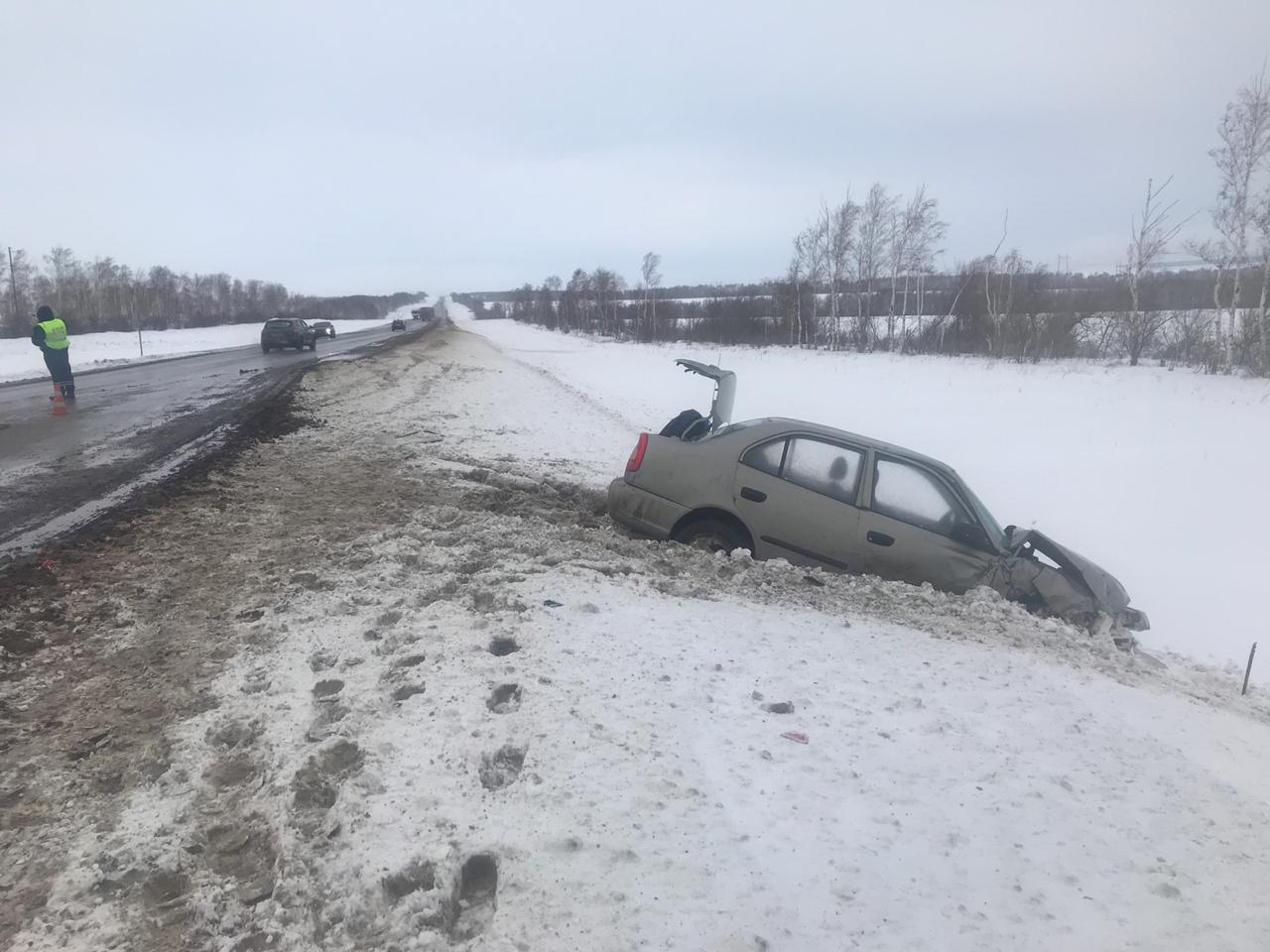 В ДТП с «Окой» под Самарой погиб человек В ДТП с «Окой» под Самарой погиб человек (3)