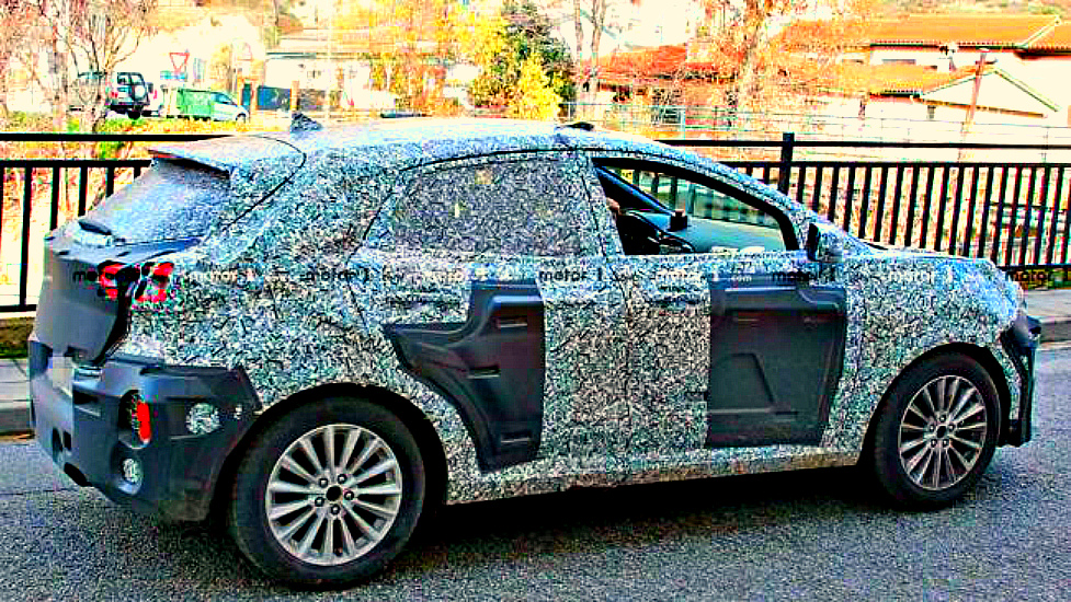 Ford начал тесты нового кроссовера Т форд