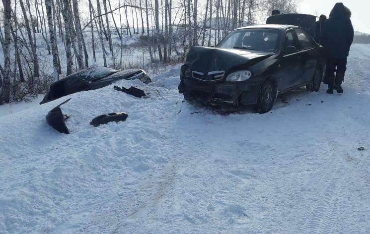 Пассажирка «Лады» погибла в ДТП в Башкирии Пассажирка «Лады» погибла в ДТП в Башкирии (2)