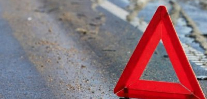 Два человека погибли в ДТП с грузовиком в Подмосковье