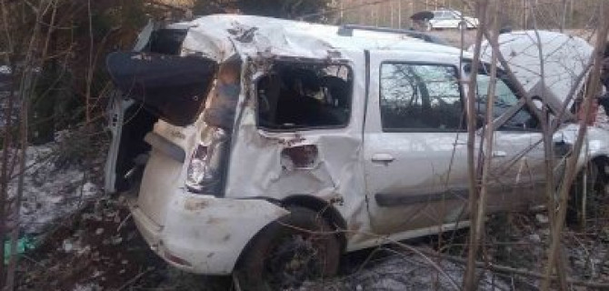 Водитель «Ларгуса» погиб в ДТП в Удмуртии