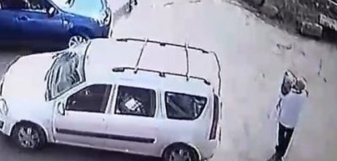 В Ижевске «Лада» сбила женщину с ребенком на руках
