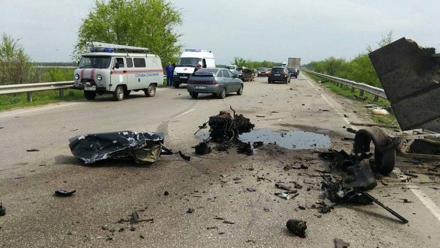 Водитель «Приоры» погиб в ДТП под Марксом (2)