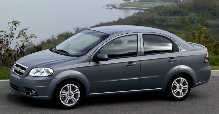 2 Chevrolet Aveo