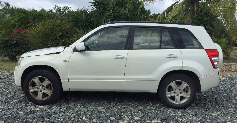 4 Suzuki Grand Vitara
