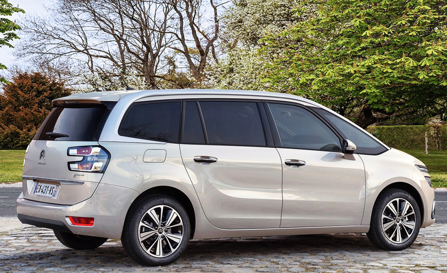 Топ-5 семиместных автомобилей с лимитом в 2 миллиона рублей 4 Citroen Grand C4 Spacetourer