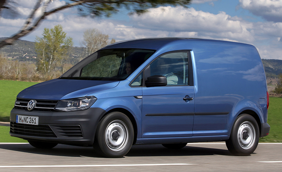 Топ-5 семиместных автомобилей с лимитом в 2 миллиона рублей 2 Volkswagen Caddy