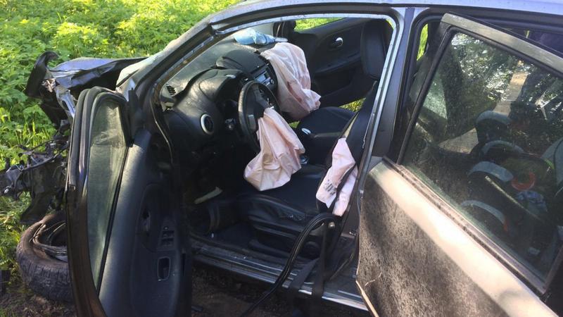 Двое детей погибли в ДТП в Ленобласти Двое детей погибли в ДТП в Ленобласти