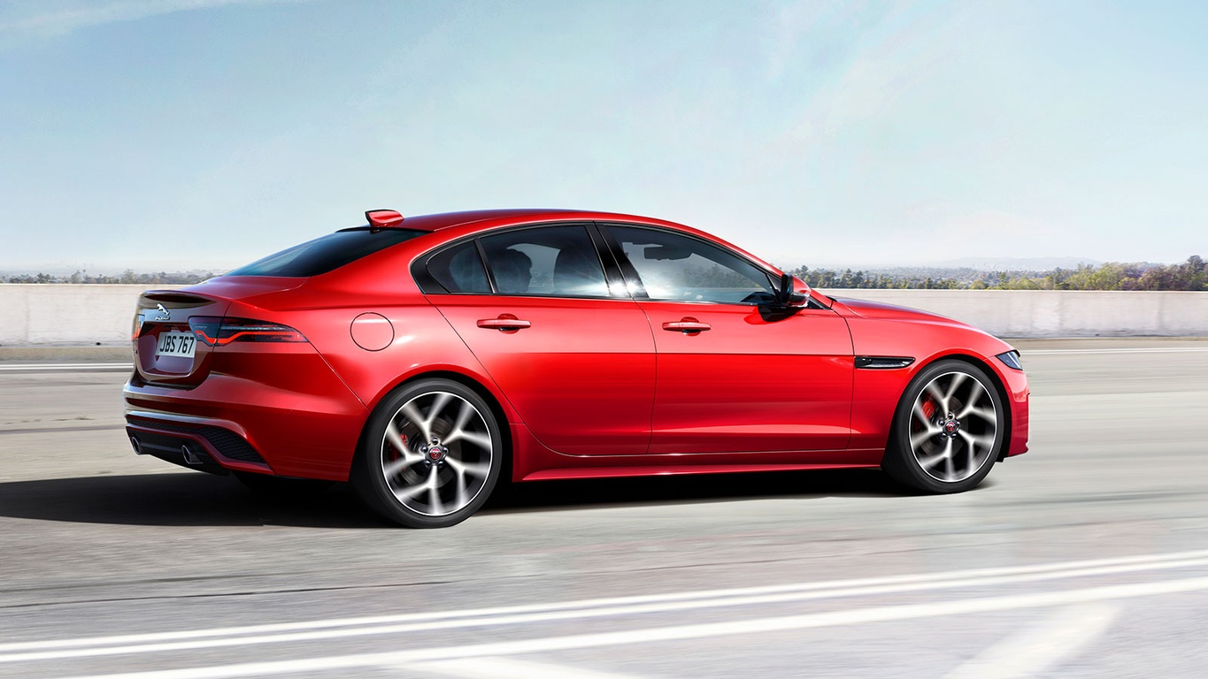 Jaguar XE