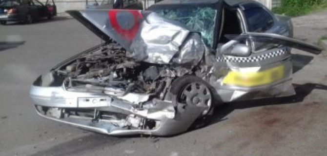 Два человека пострадали в ДТП в Томске