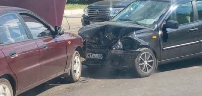 Четыре человека пострадали в ДТП в Орле