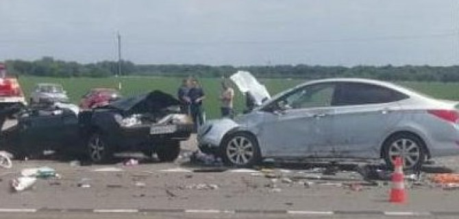 Двое взрослых и ребенок погибли в ДТП на Кубани