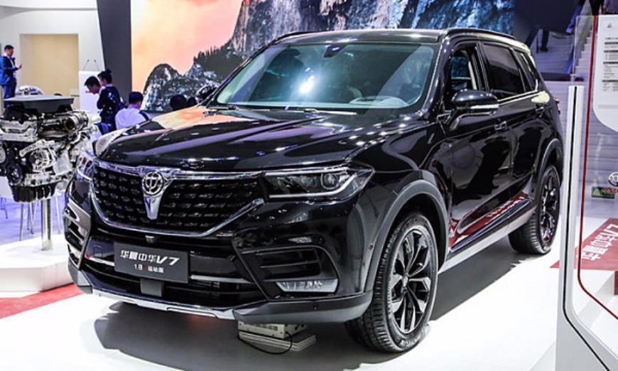 В Китае начаты продажи люксового кроссовера Brilliance V7 и брил 1
