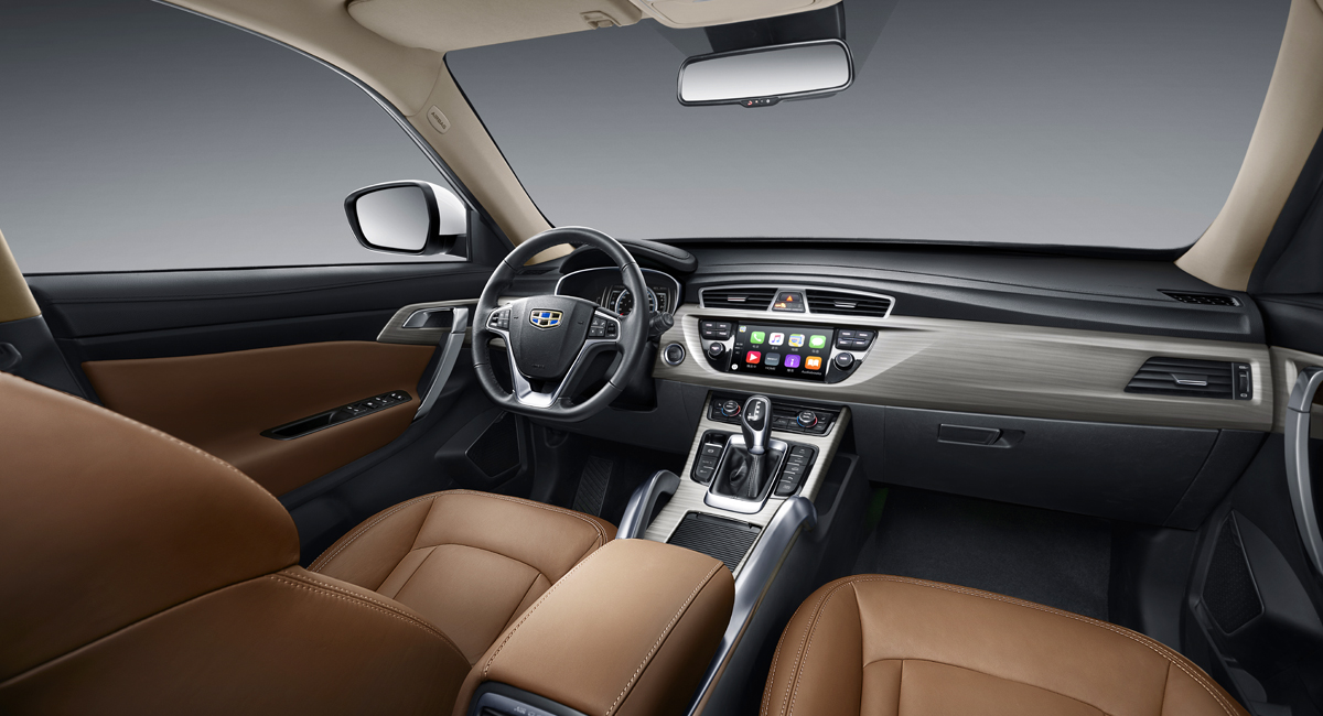 geely atlas салон