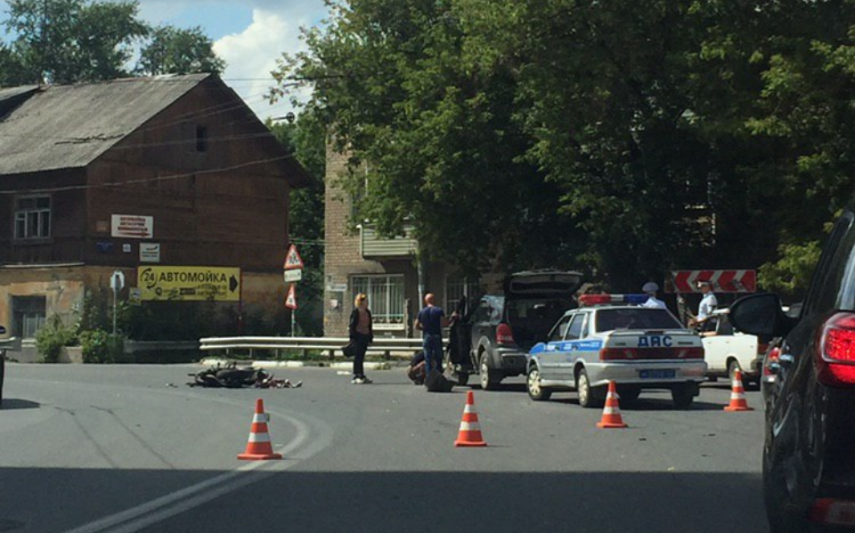 Мотоциклист пострадал в ДТП в центре Рязани Мотоциклист пострадал в ДТП в центре Рязани