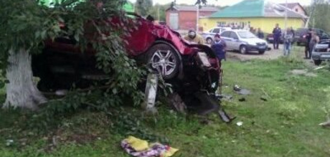 Три девушки погибли в ДТП в Кимовске