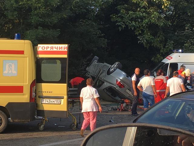 Пять человек пострадали в ДТП в Краснодарском крае