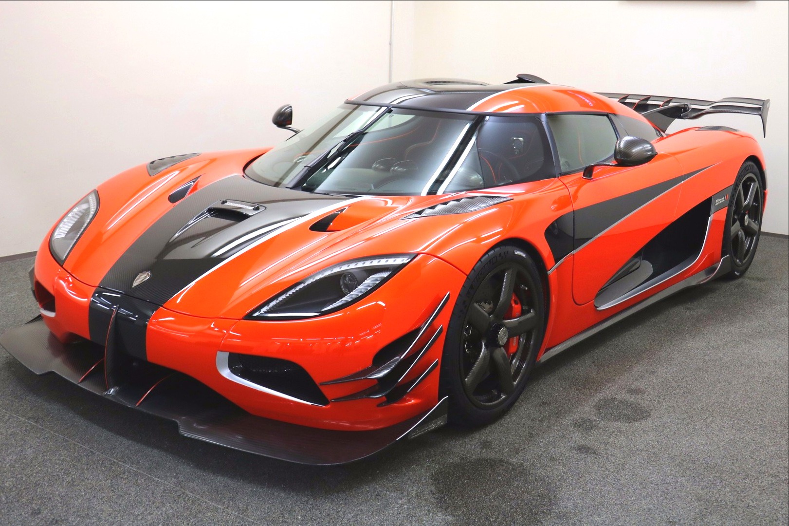 Гиперкары Koenigsegg будет проектировать российский дизайнер р дизайн 1