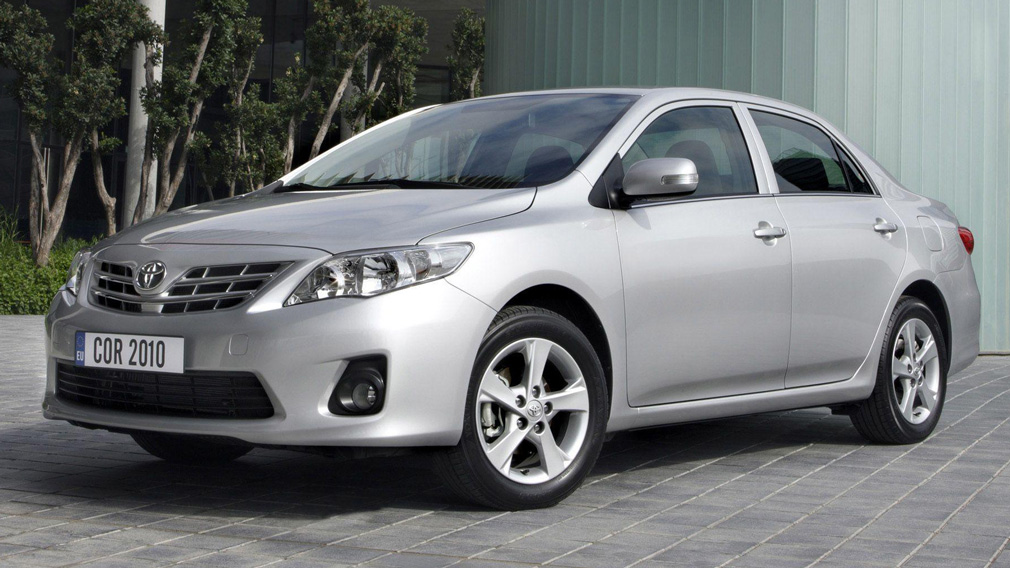 3 Toyota Corolla X