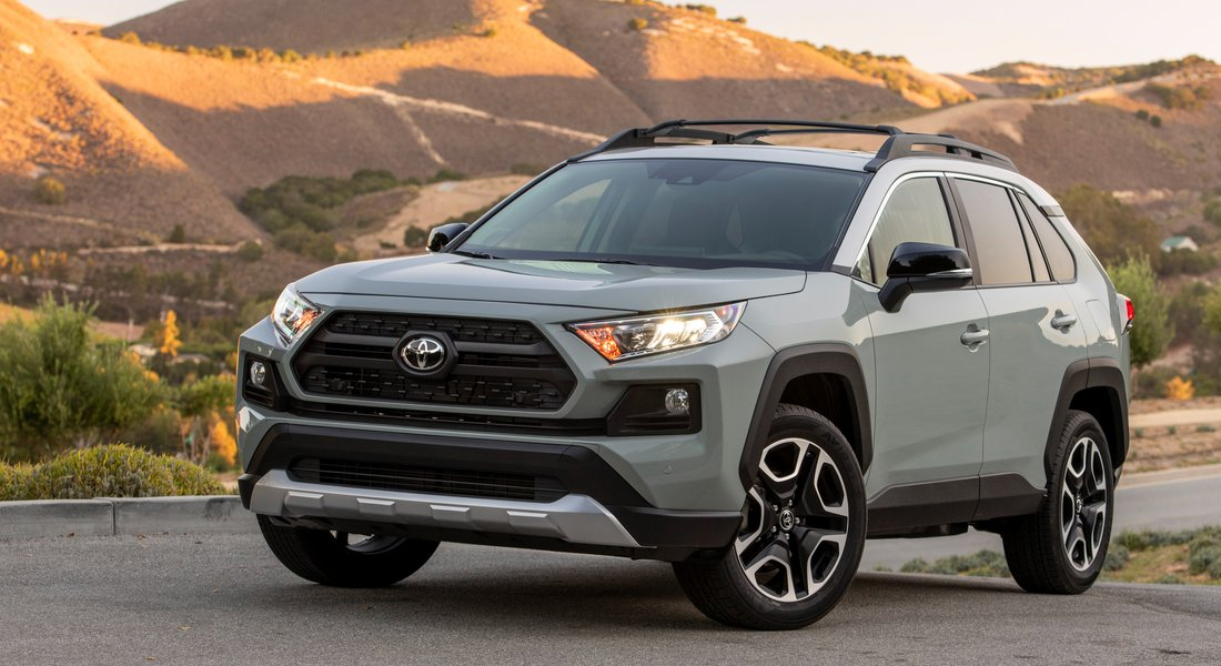 3 Toyota RAV4