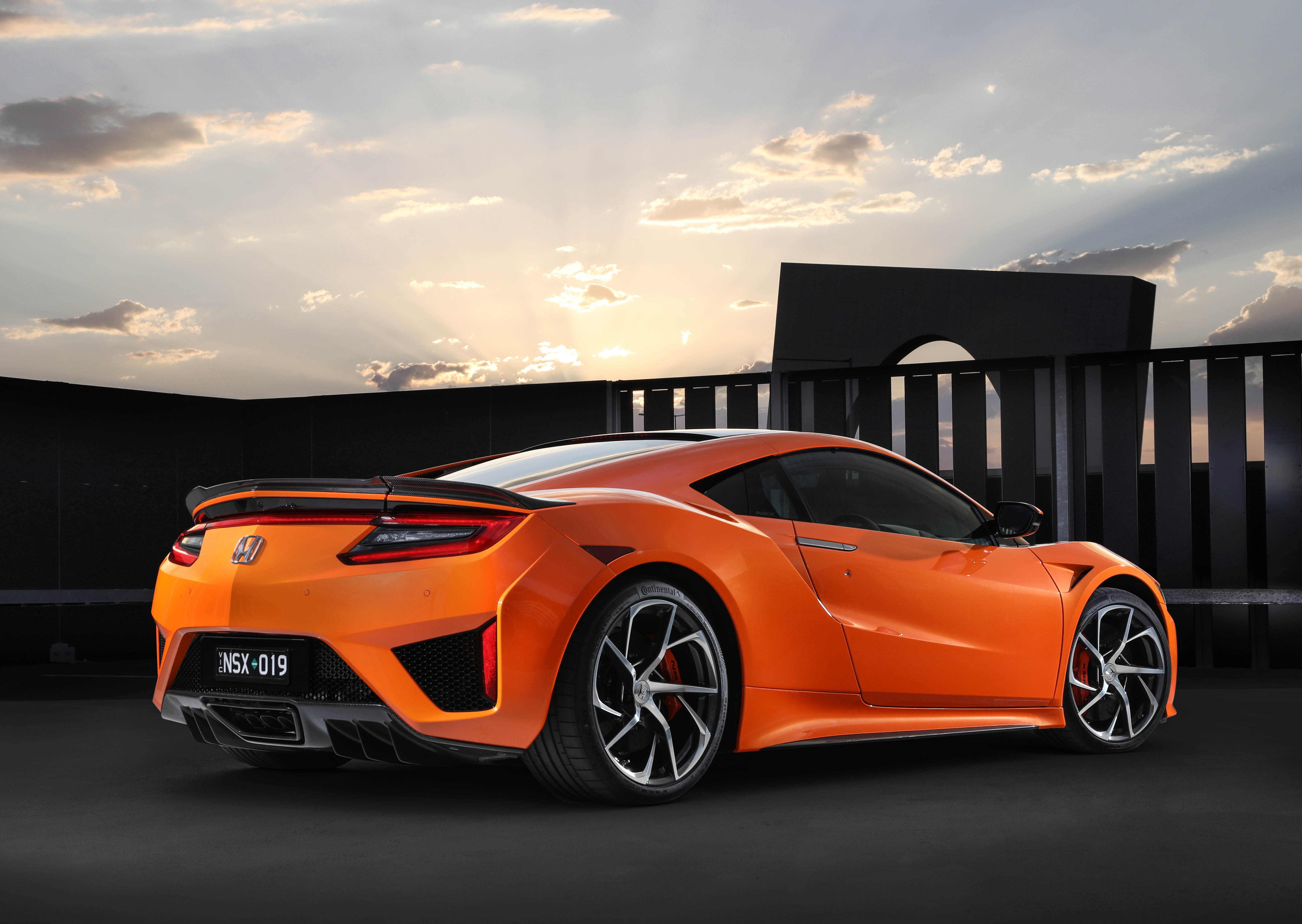 Спорткар Honda NSX стал гибридом хонда 2