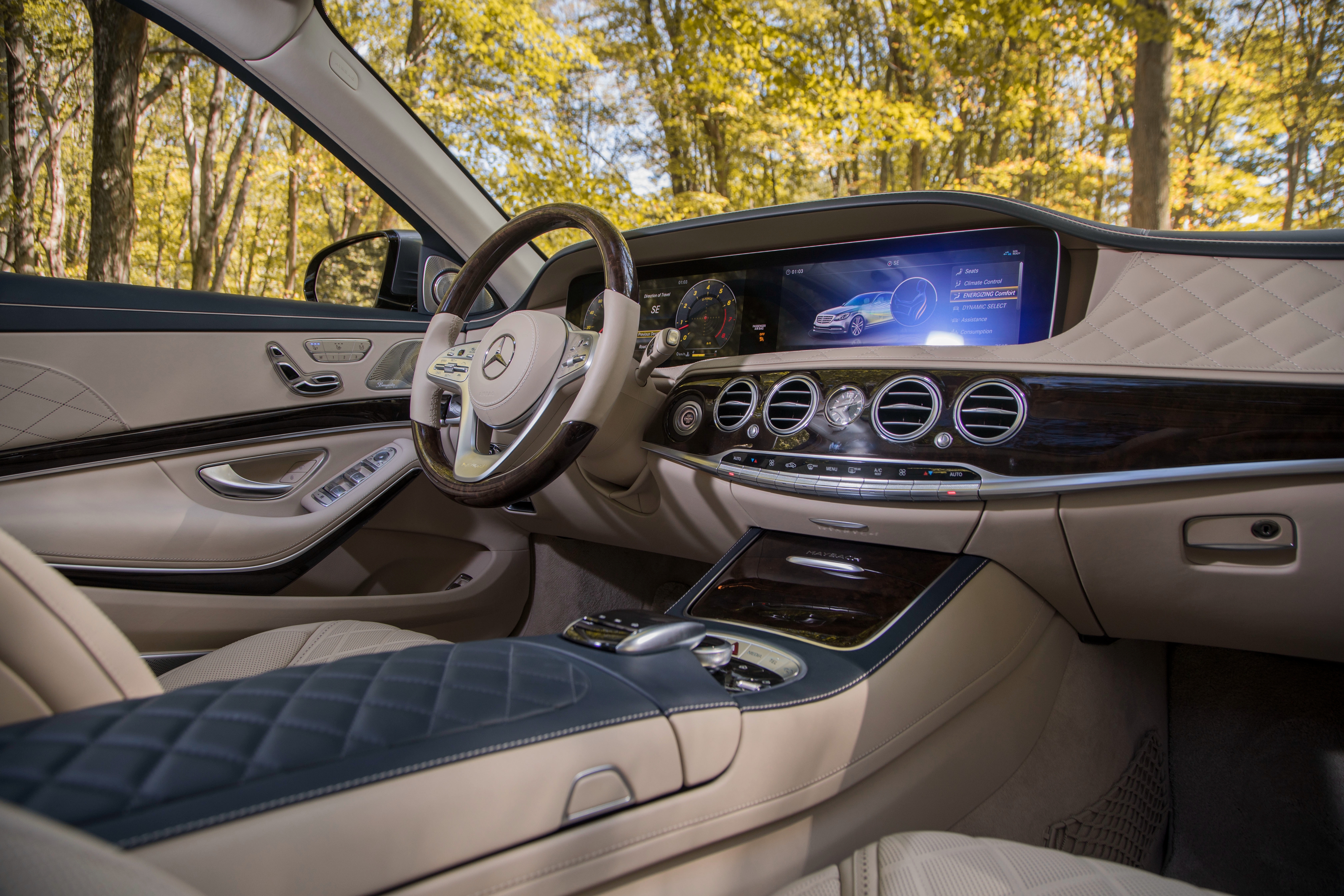 В Германии представлен Mercedes-Maybach S560 4Matic майб 4