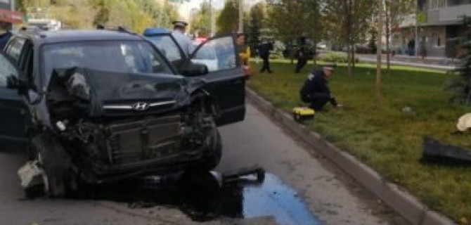 В Казани водитель насмерть сбил пешехода и сам погиб