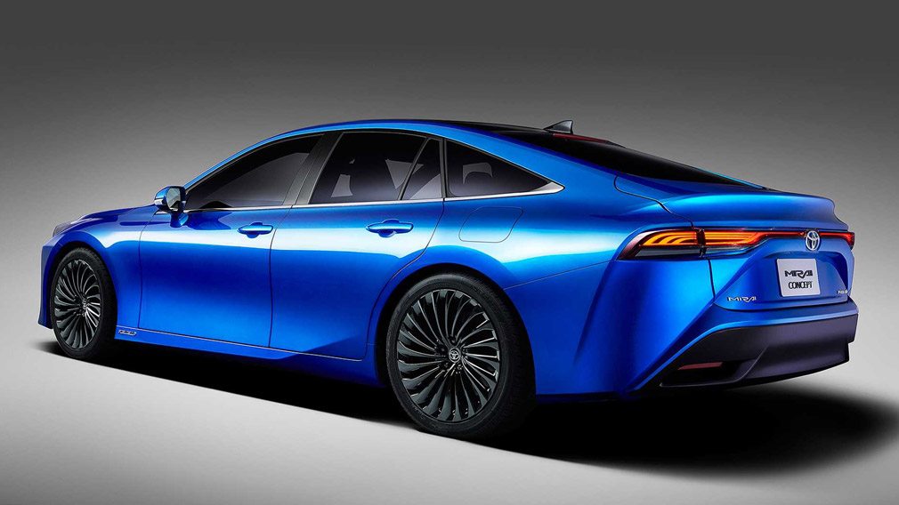 Седан Toyota Mirai прошёл рестайлинг тойота 3
