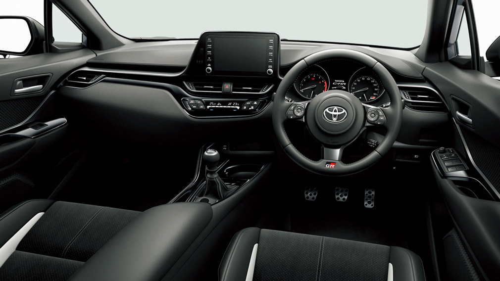 Toyota C-HR обзавелась «приспортивленной» версией тойота 3