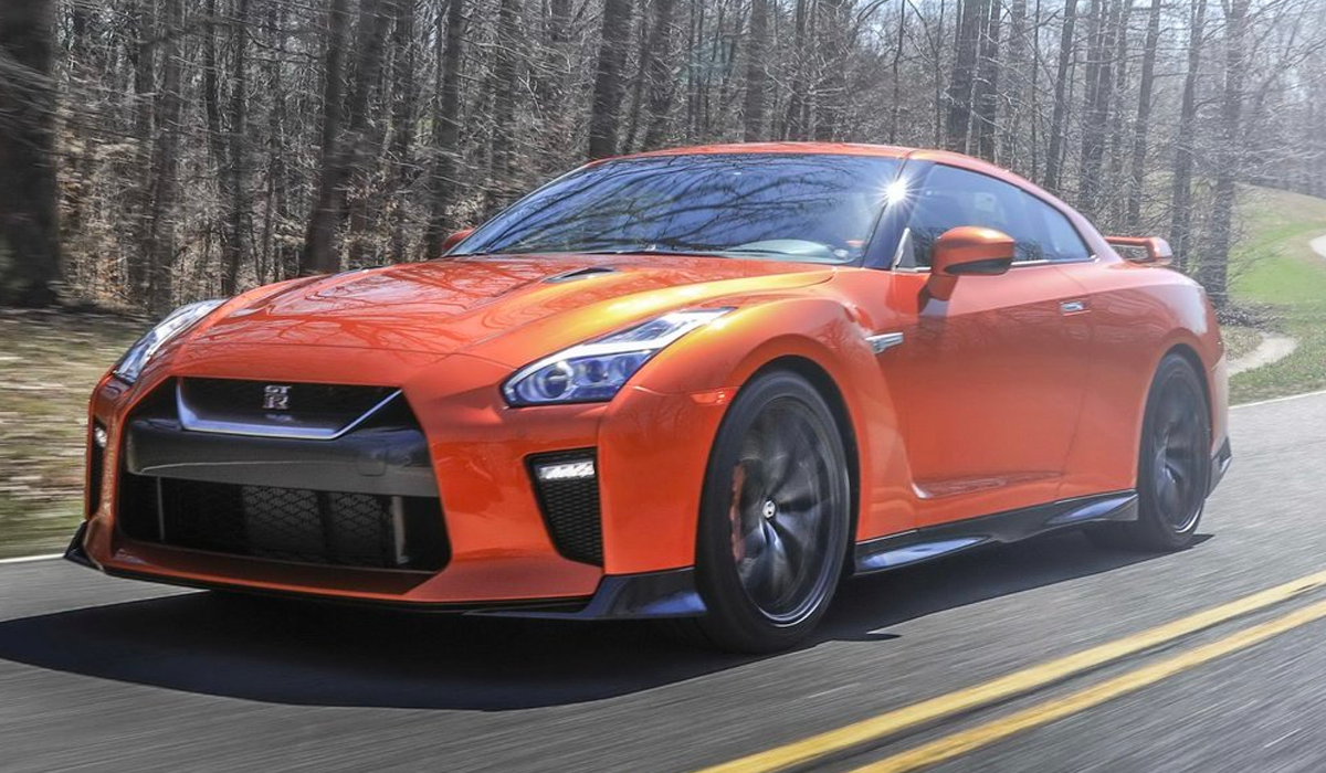 Полноприводное купе: автомобили от скуки за большие деньги 5 Nissan GTR R35